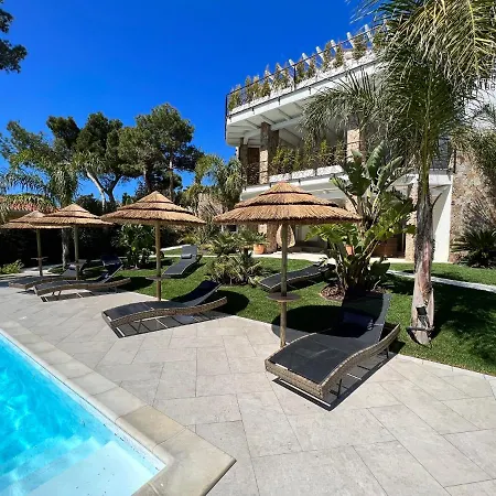 Aparthotel Domos Porto Pino
